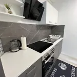 Deniz's Serviced Apartment.