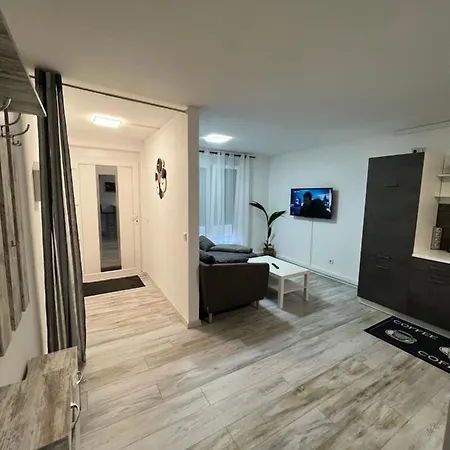 Apartment Deniz's Serviced Apartment. Niederaula