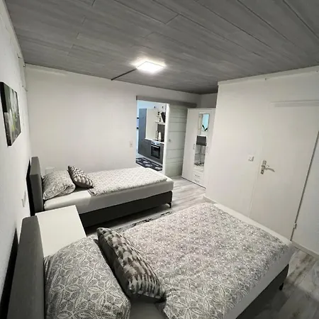 Deniz's Serviced Apartment.