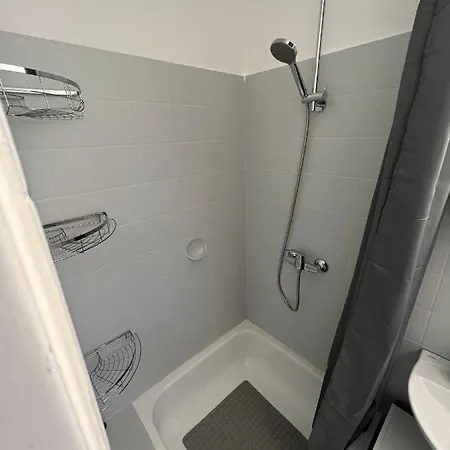Deniz's Serviced Apartment. Apartment
