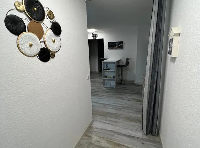 Deniz's Serviced Apartment. Apartment