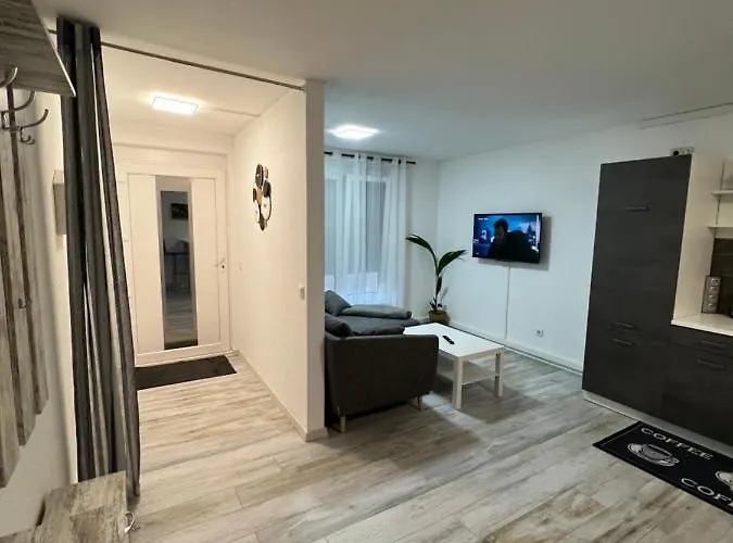 Apartment Deniz's Serviced Apartment. Niederaula